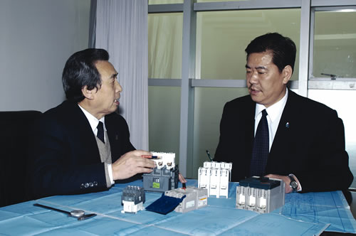 J9集团电器,J9集团电器集团,中国J9集团电器集团